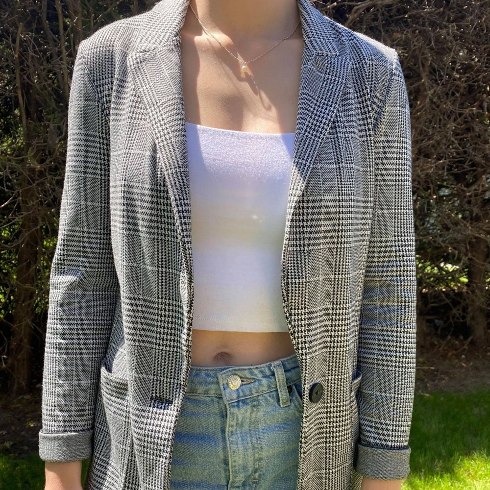 H&M Blazer! Like New (Used 2 Times)
